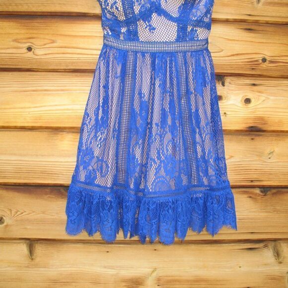 Lulu's Ryse the Label Lace Strapless Mini Dress - Picture 6 of 10
